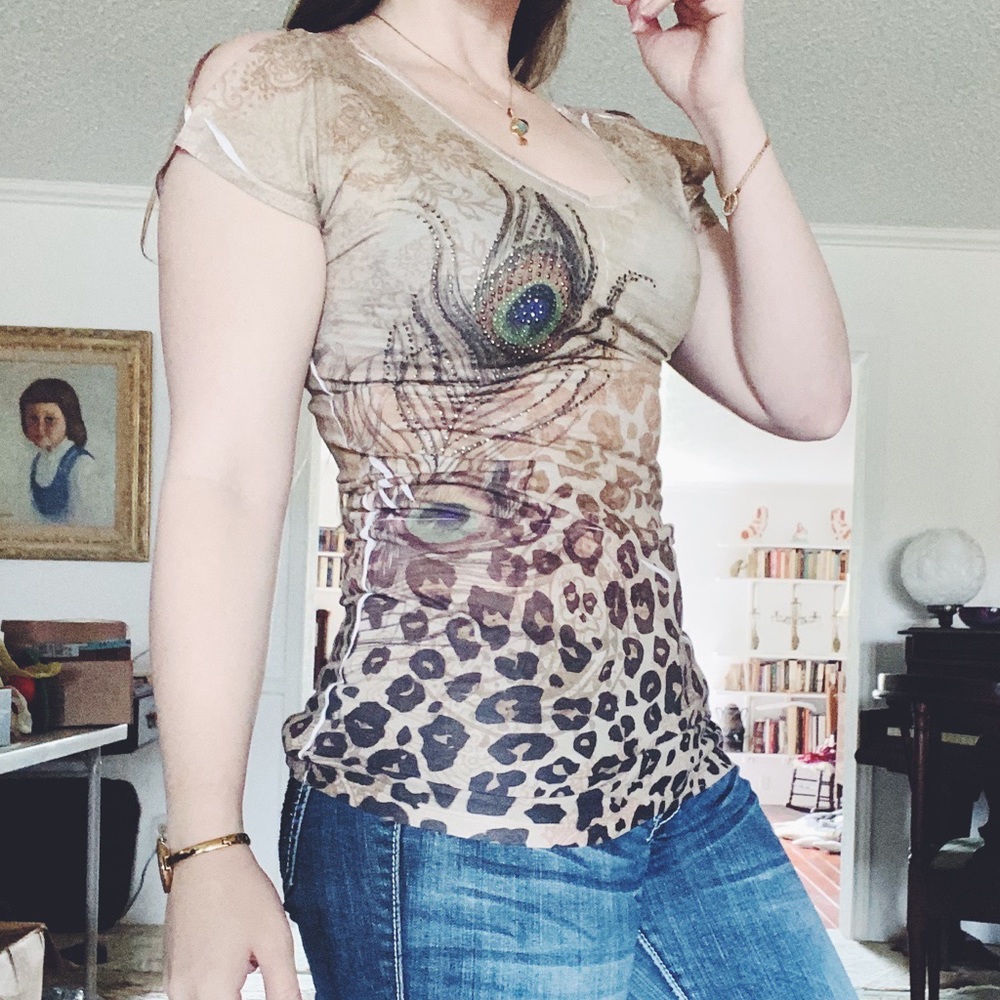🛍 Cold shoulder leopard embellished v neck tunic top - Picture 1 of 5